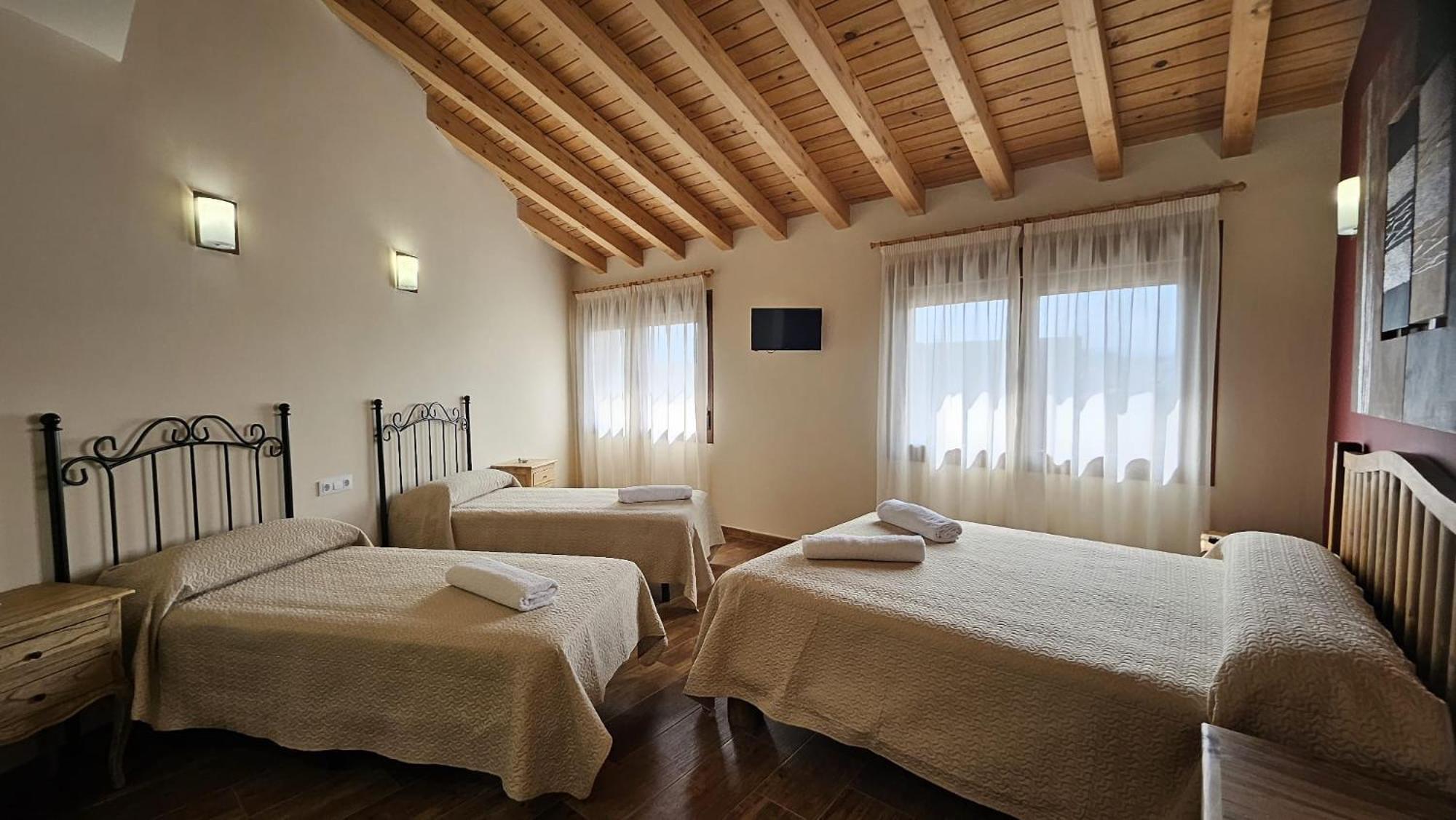 Casa Rural La Nava Navaluenga Ngoại thất bức ảnh
